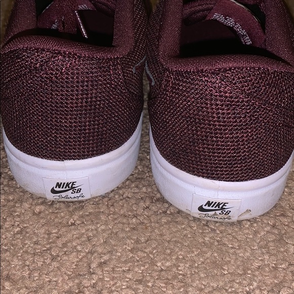 Nike Sneakers - Picture 4 of 5